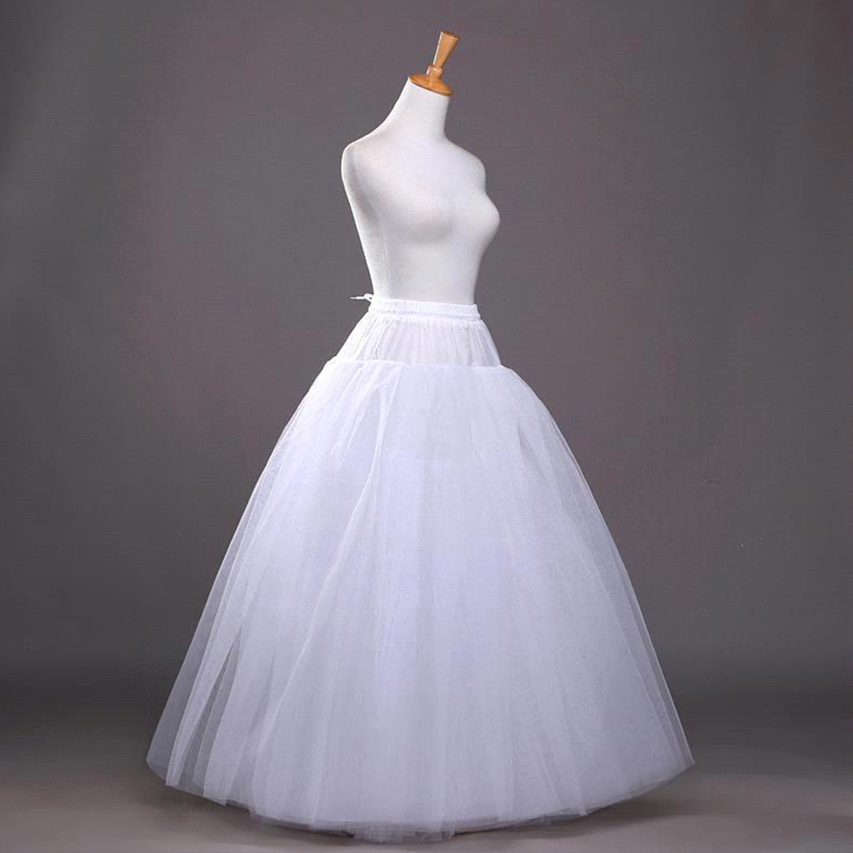 Choosing a petticoat for your wedding gown
